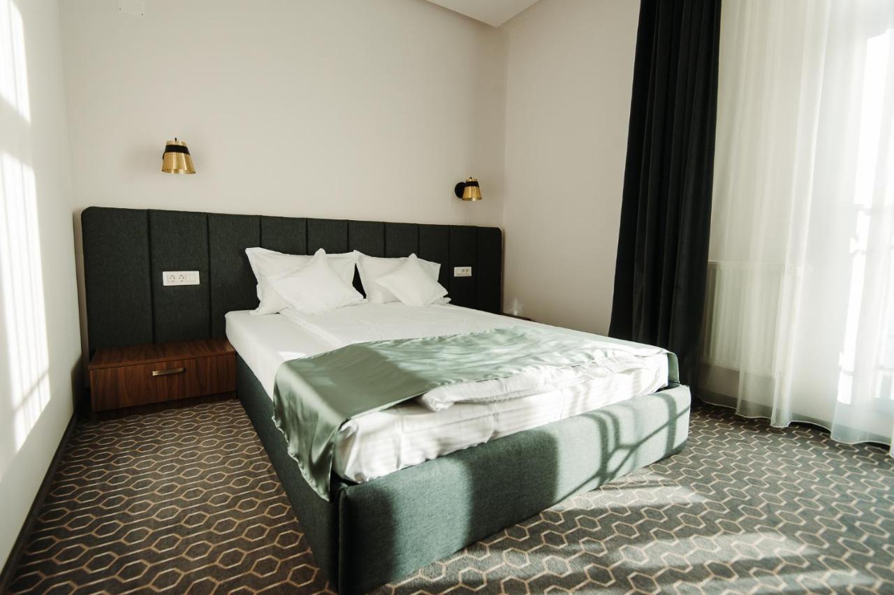 Roa Guesthouse Blaj Esterno foto