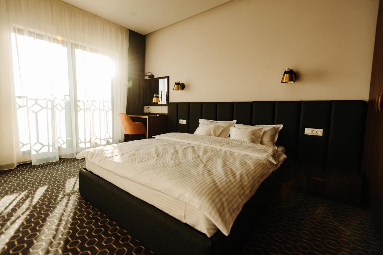 Roa Guesthouse Blaj Esterno foto