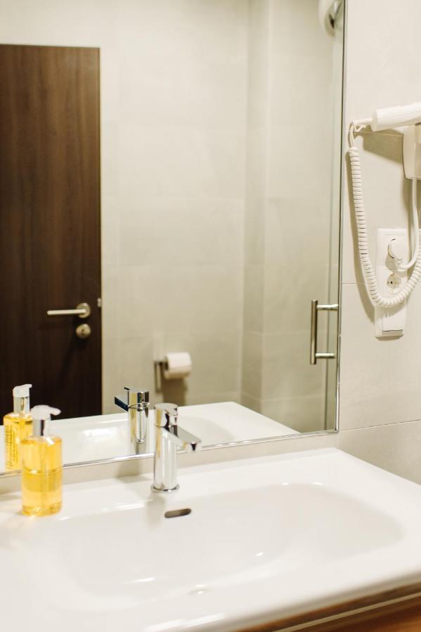 Roa Guesthouse Blaj Esterno foto